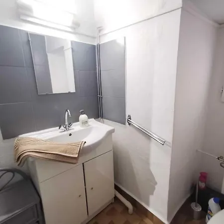 Mon Petit Chez Moi *